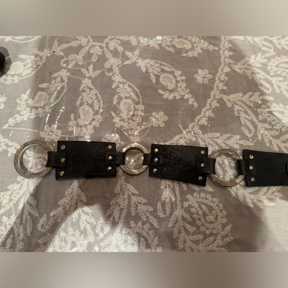 ❤️ UNIQUE Handmade Leather belt with silver accents